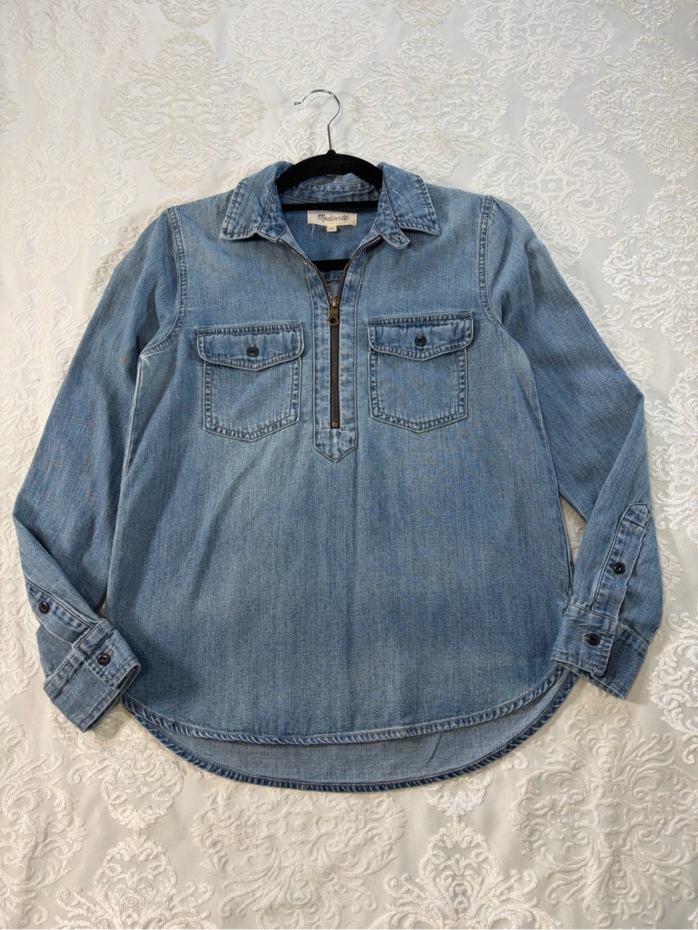 Madewell Denim Chambray Popover Half Zip Denim Shirt Light Wash Distressed XS - Picture 4 of 9
